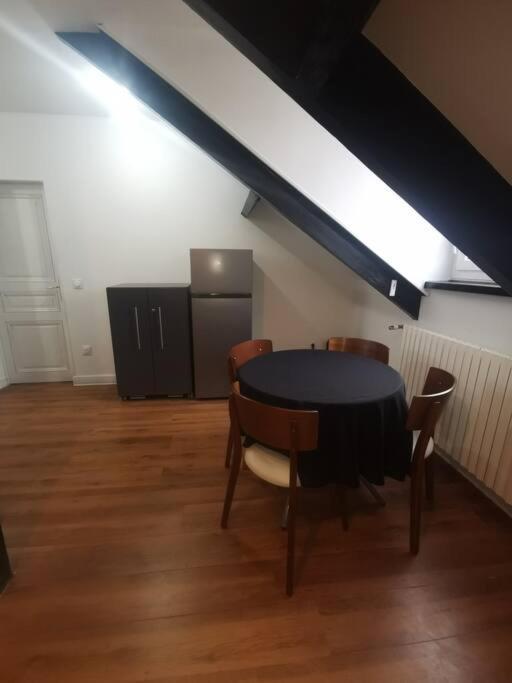 Appartement Entier A Севран Екстериор снимка