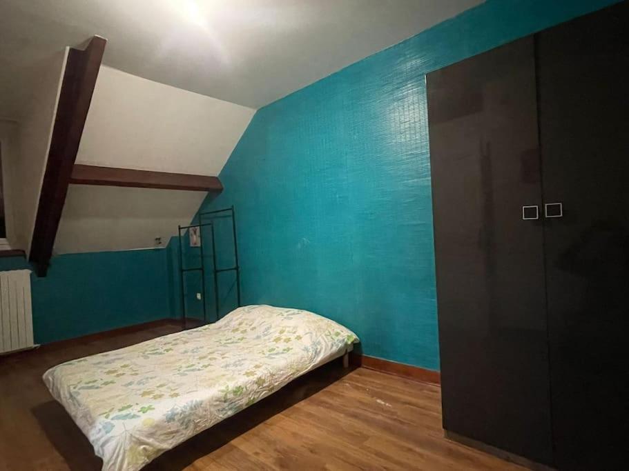 Appartement Entier A Севран Екстериор снимка